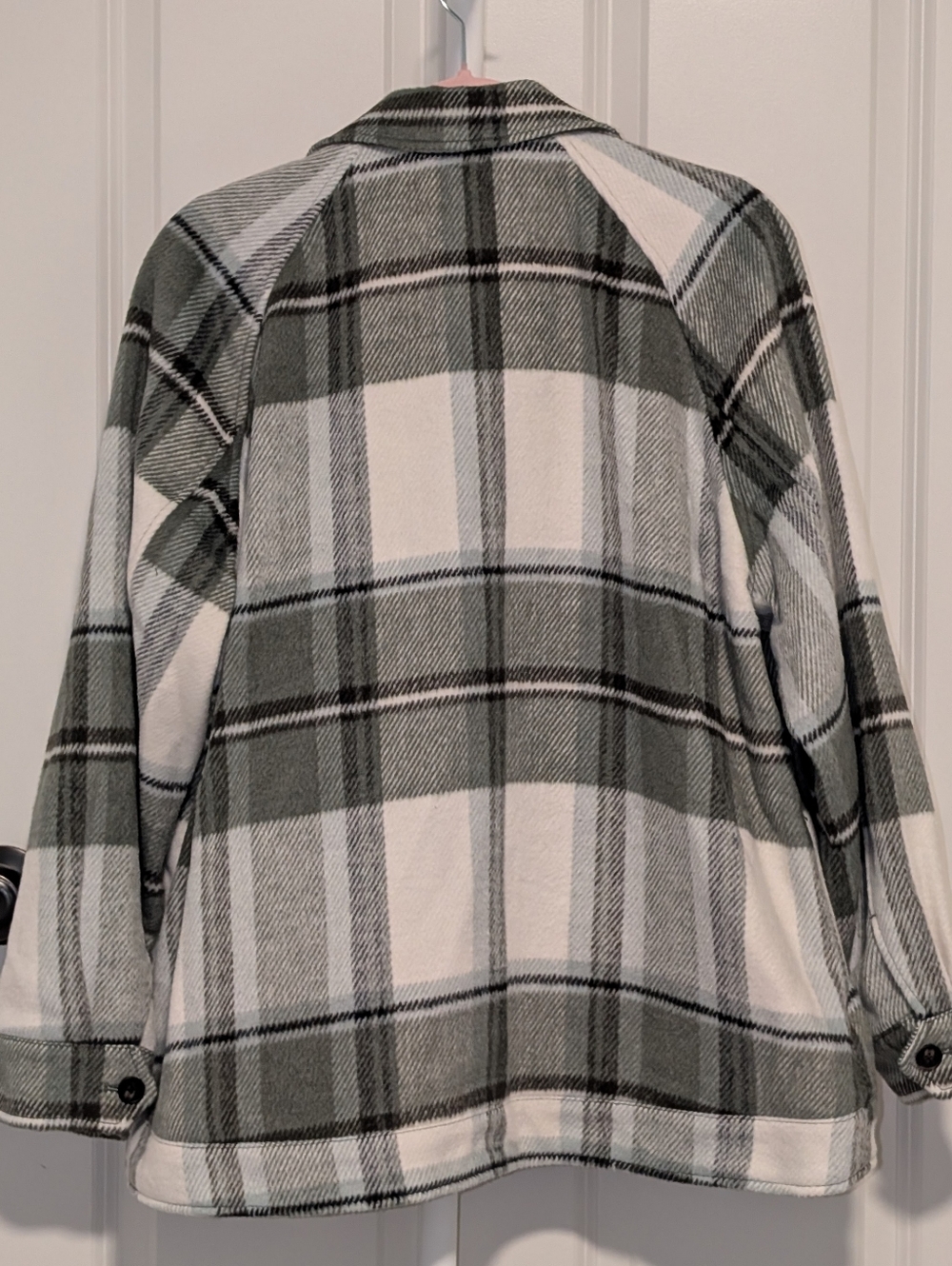 Levi's Women's Green Plaid Oversized Raglan Sleeve Shirt Jacket Size L Large - Picture 6 of 14